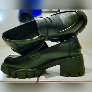 AMINUGAL Vintage Platform Loafers for Women Chunky Heels Slip-ons with Chain Rou